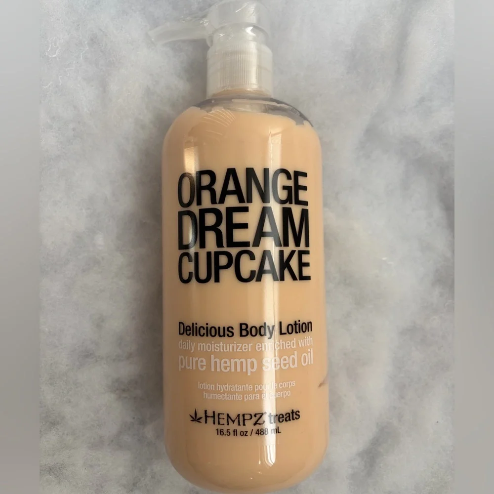 Hempz Orange Dream Cupcake Body Lotion w/Pump 16.5 fl oz New/Sealed